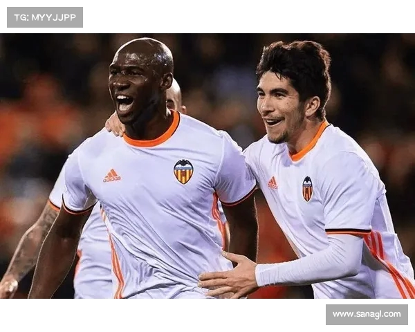 西甲专家：西班牙12岁球员可踢52场比赛 中国只围绕3轮锦标赛开展培养